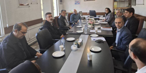 برگزاری جلسه هماهنگی تیم رهبری و مدیریت مرکز با مسئولین هلال احمر استان